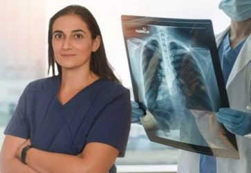 Η Πνευμονολόγος - Φυματιολόγος στα Κνωσός Διάγνωσις, κ. Ιωάννα Κοτόρτση